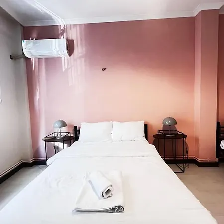 Wonder Karakoey 2 - Ultra Luxury, 4br, 2ba Sea View Karakoey